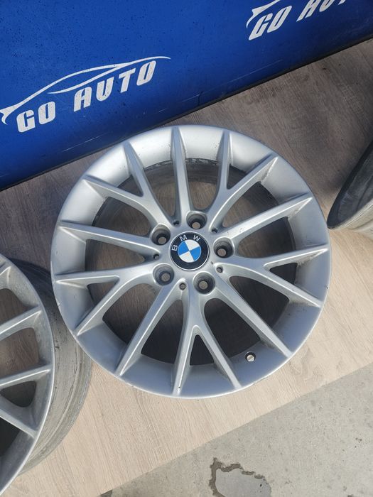 Goauto диски BMW на T5 в чудовому стані гарні 5/120 r17 et40 7j dia72,6 як нові
