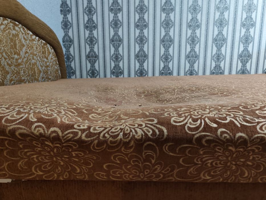 Продам велике ліжко