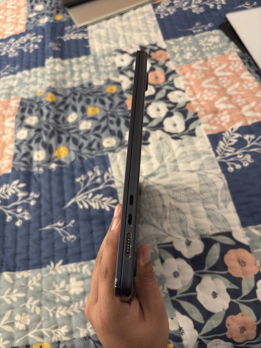 Macbook Air M2  15” 8GB/512GB