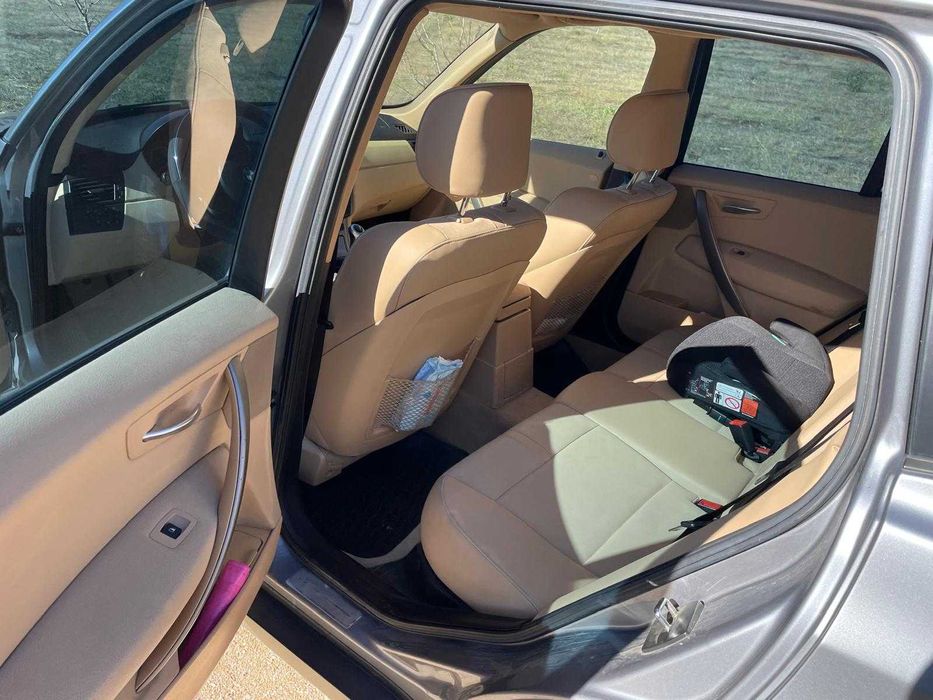 Vendo BMW X3 2.0 em bom estado de conservação