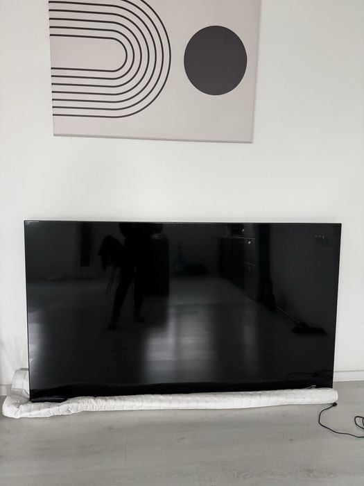 Продам не рабочий телевизор LG 75
