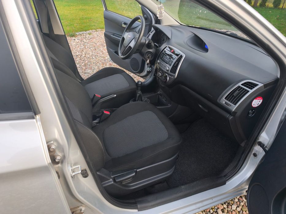 Hyundai i20 1.2 benzyna 2013r ISOFIX klimatyzacja  Sprowadzony