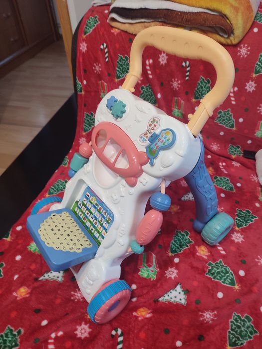 Pchacz chodzik dla dziecka