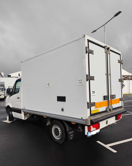 Volkswagen Crafter 2.0TDI c/caixa isotérmica 2013