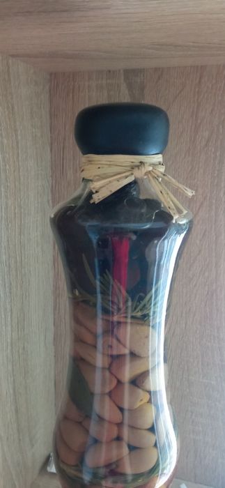 Декор,пляшка мариновані овочи