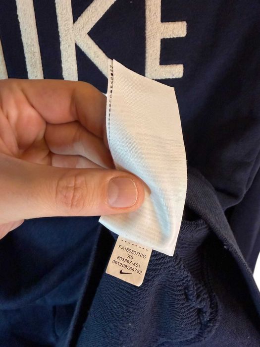 Bluza Nike granatowa z dużym logiem s
