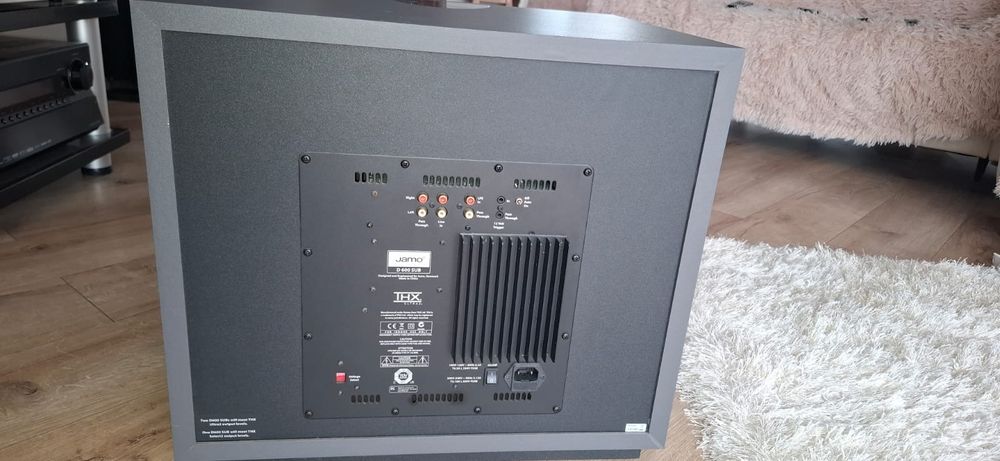 Продам  сабвуфер JAMO D600 SUB Stone Grey