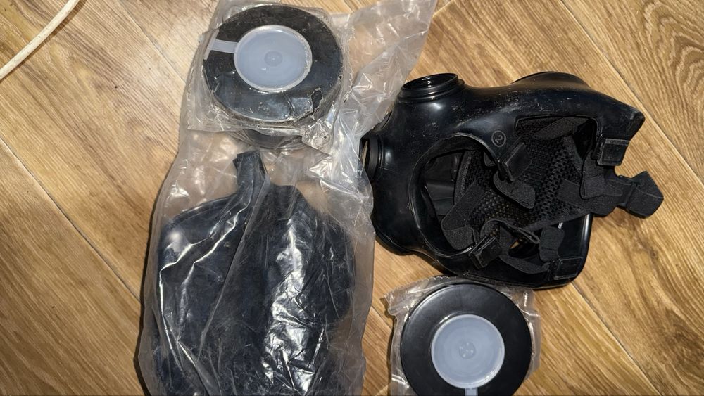 Протигаз ОМ-90 новий + 1 фільтр ,складське зберігання