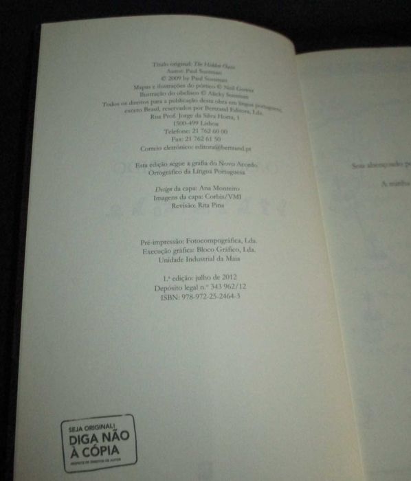 Livro O Oásis Escondido Paul Sussman