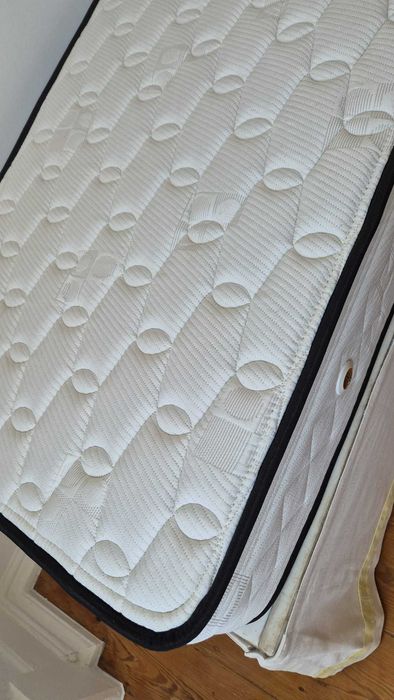 Cama infantil com gavetão