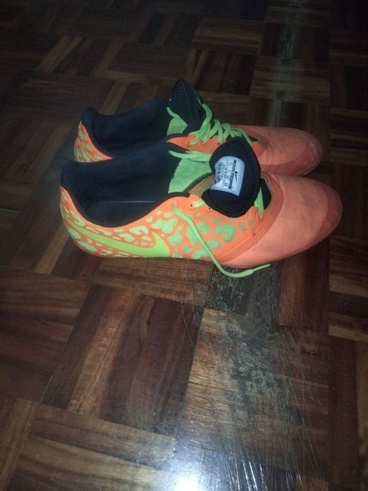 Ténis Futsal Nike