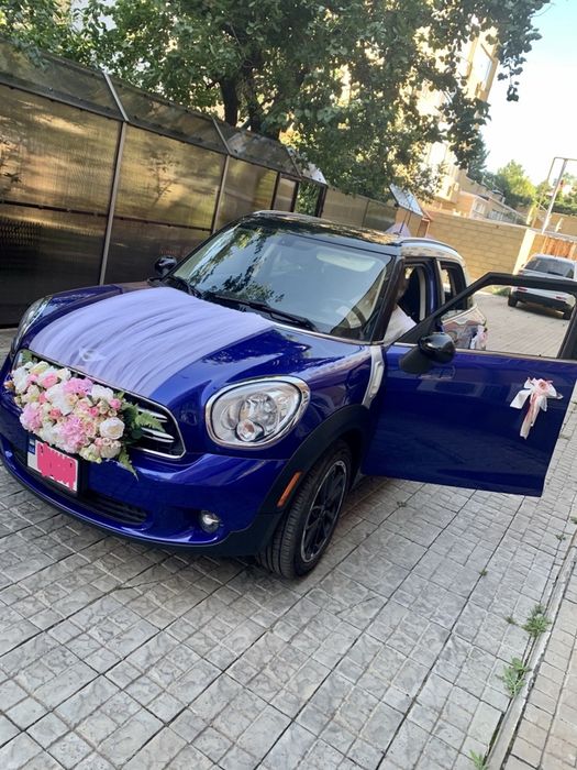 Украшение на свадебную машину.Аренда от 600 грн.