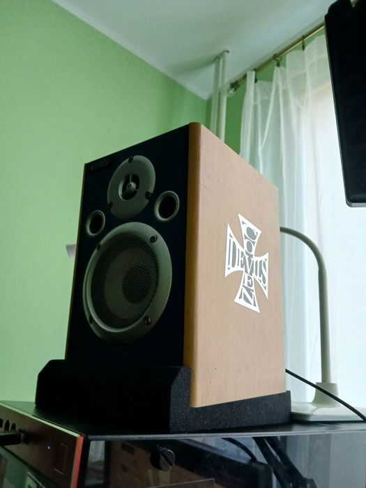 Podkładki pod monitory studyjne / głośniki nowe w folii wygłuszające