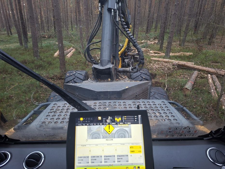 Harwester Ponsse Bear w bardzo dobrym stanie z długą historią serwisow