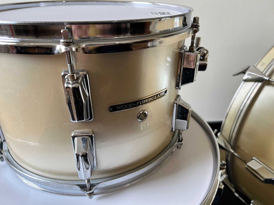 Perkusja Pearl Wood Fiberglass Japan