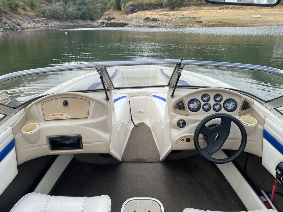 Barco / lancha  135cv