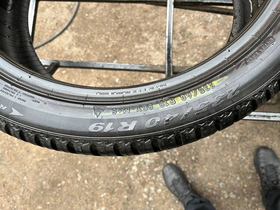 Шины бу 235 40 R 19 Pirelli allseason sf2 cinturato всемезон комплект