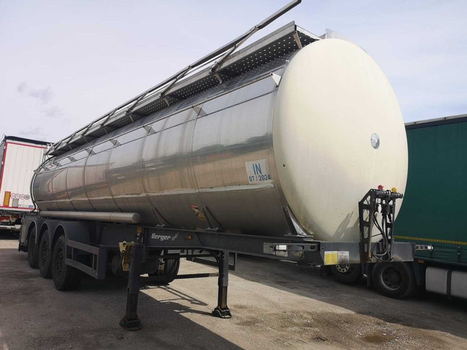 Cysterna spożywcza Berger Santi