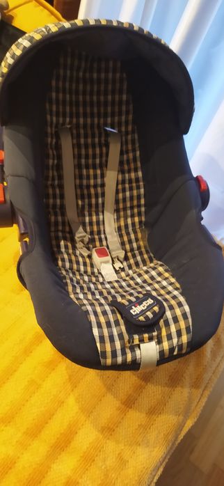 Fotelik chicco dla noworodka