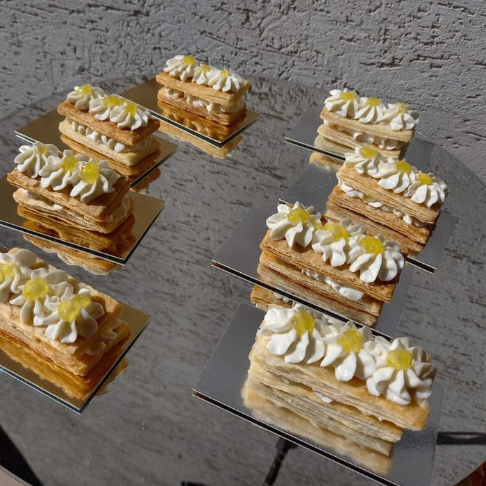 Десерти торти фуршет