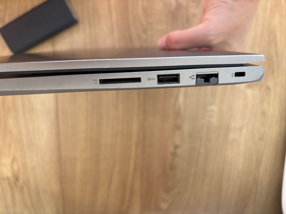 Lenovo IdeaPad 15.6″ • Ryzen 3 4300U • 8 ГБ • SSD • Windows 11 Pro