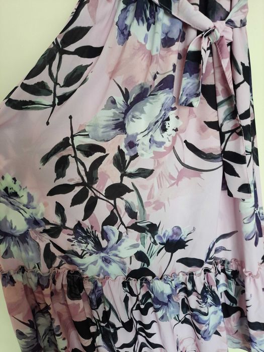 Nowa sukienka długa w kwiaty