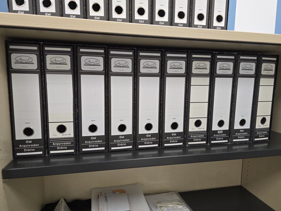 Dossiers novos Staples