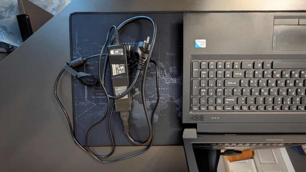 Ноутбук Lenovo B750e