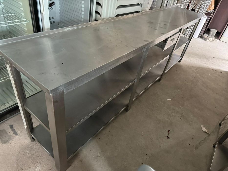 Bancada de apoio em inox