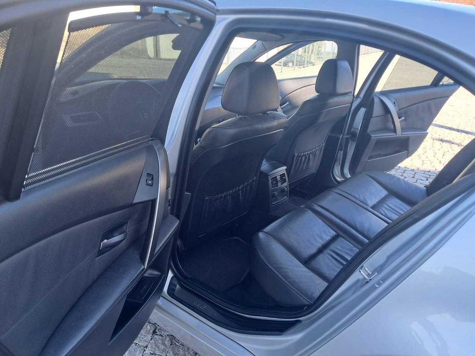 CARRO BMW 520D 2006