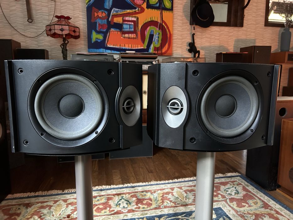 Fantasticas colunas Bose 301 Series V