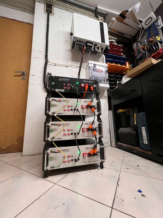 Magazyn Energii  10KWH + Solis S6-EH3P10K-H-EU