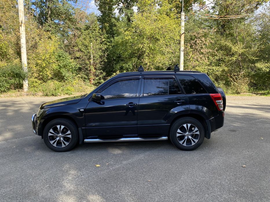 Suzuki Grant Vitara 2.0 бенз
