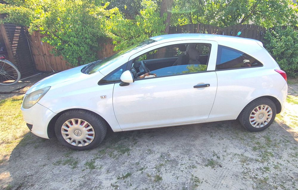 Opel   Corsa D-VAN