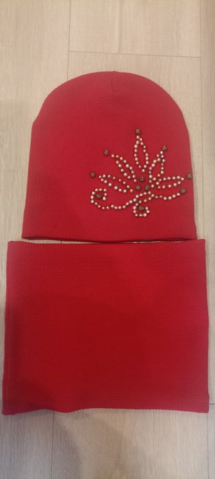 Комплект шапка та снуд .Демі сезон.