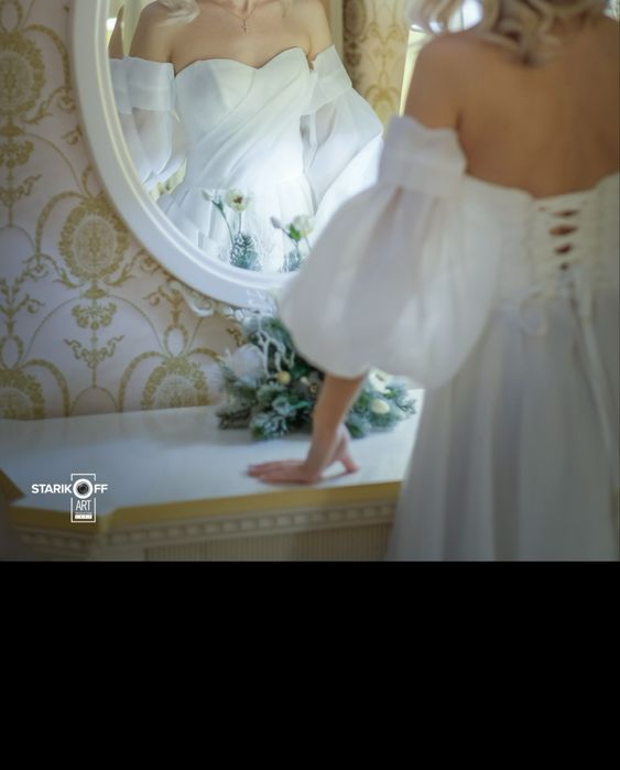 Весільна сукня !