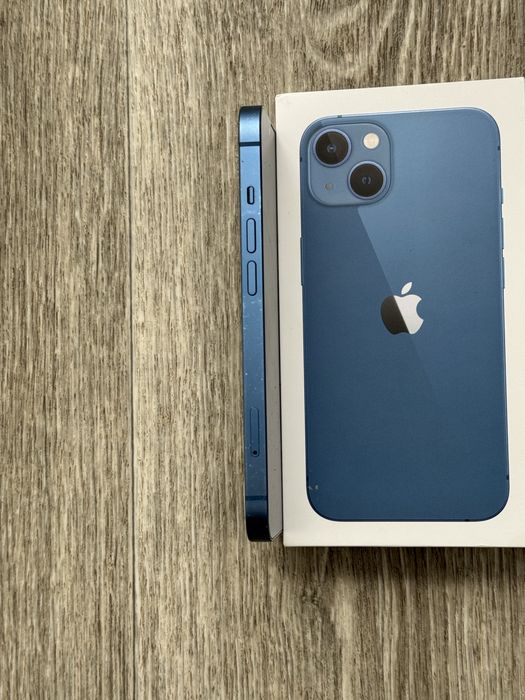 Айфон iPhone 13 128 GB