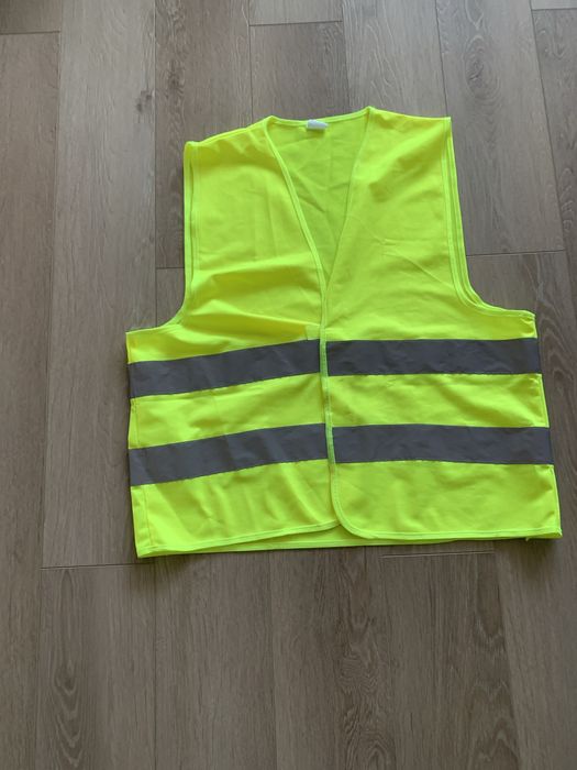 Світловідбиваючий жилет