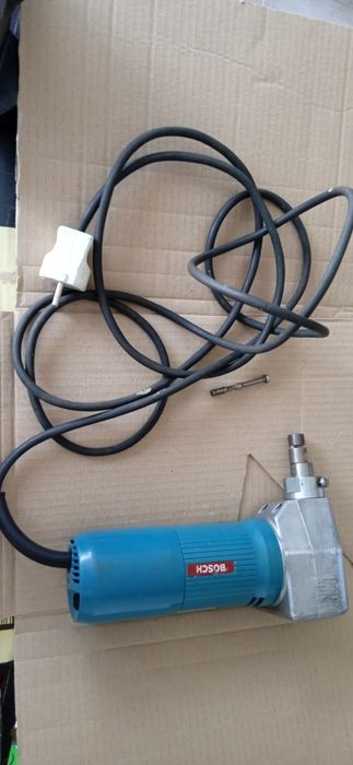 Cortadora/ Roedora de metal Bosch