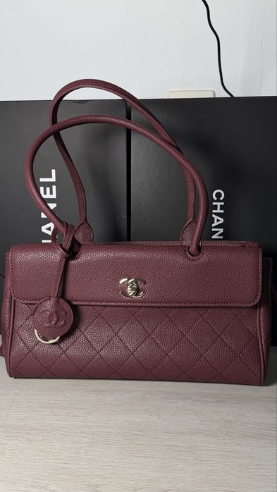 Torebka CHANEL 26 Bordo