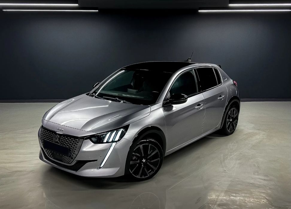 Peugeot E-208 GT 2023