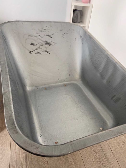 Zapasowa misa do taczki koryto wanna ocynkowana 100L powystawowa