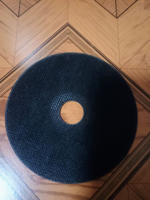 Круг обрізаний до болгарки