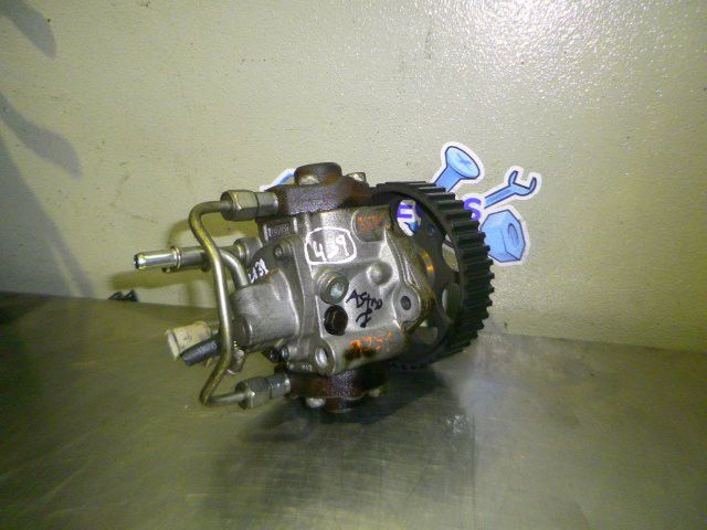 Bomba injetora OPEL Astra J