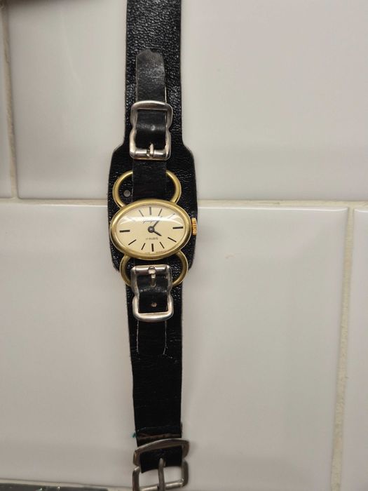 Zegarek damski *GUB Glashütte Original* DDR