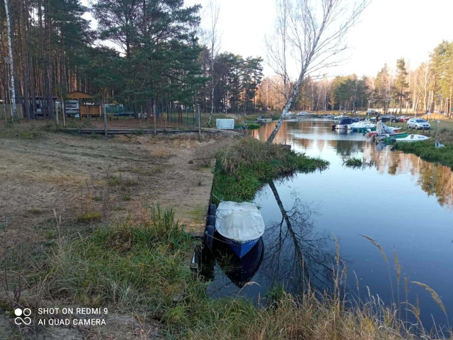 Działka leśna z dostępem do lini brzegowej