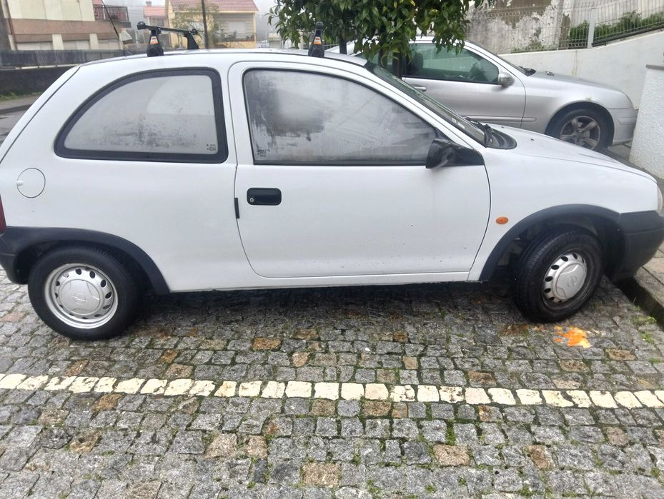 Opel corsa em bom estado
