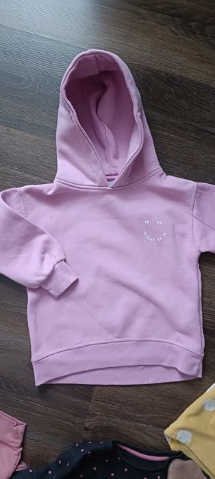 Bluzy z kapturem 110