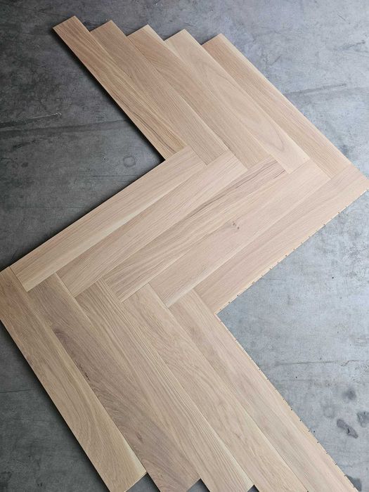 Jodełka klasyczna dąb biały olej 11x70x490 (37 m2)