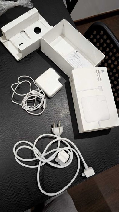 Carregador Original Macbook MagSafe 2 85W Power Adapter